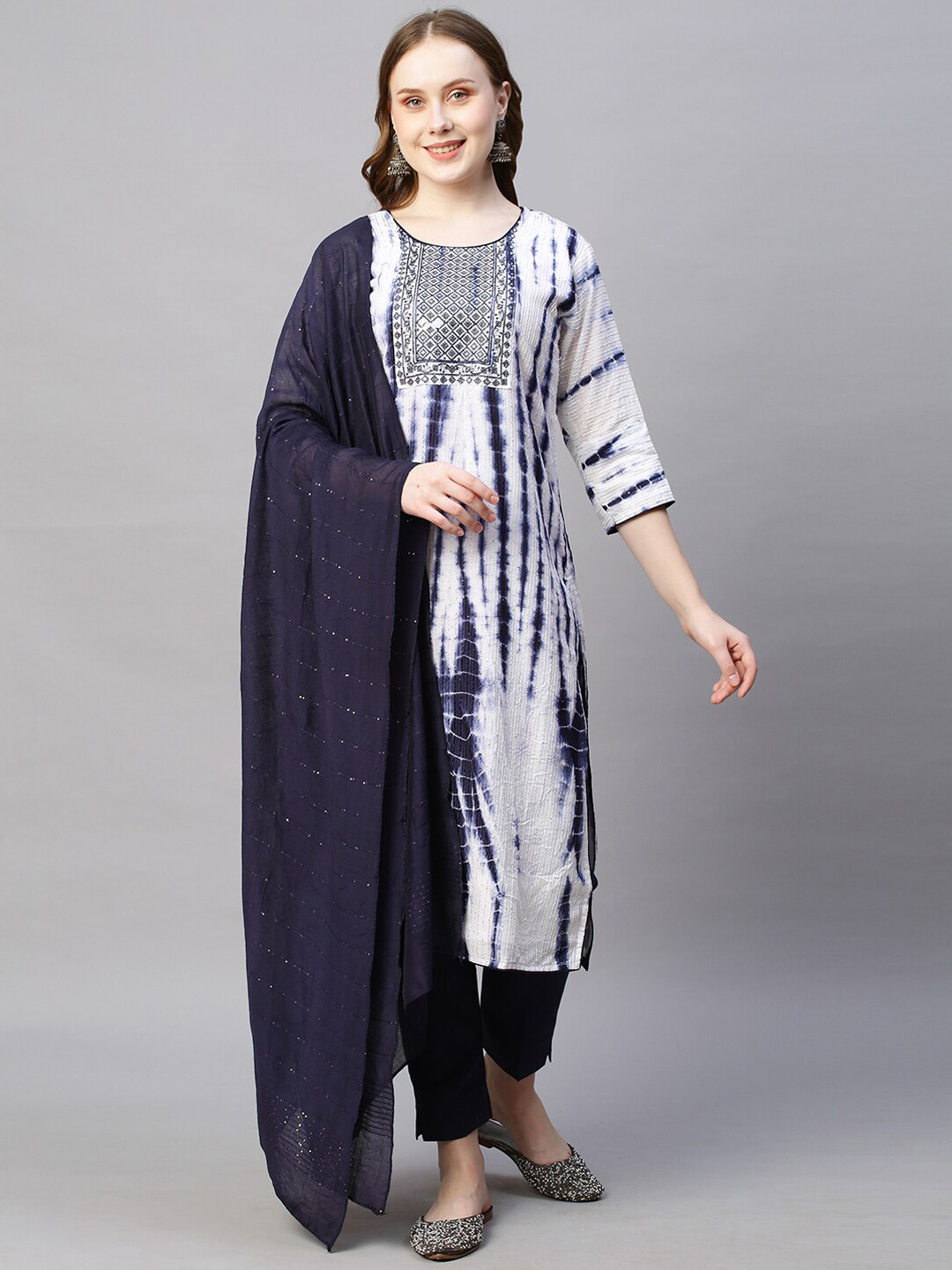 

POONAM DESIGNER Women Dyed Chanderi Cotton Kurta with Trousers & Dupatta, Navy blue
