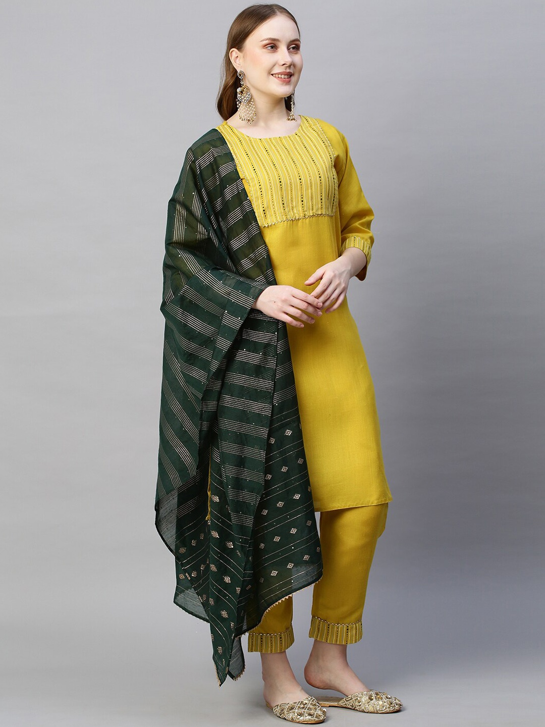 

POONAM DESIGNER Women Printed Pure Cotton Kurta with Trousers & With Dupatta, Yellow