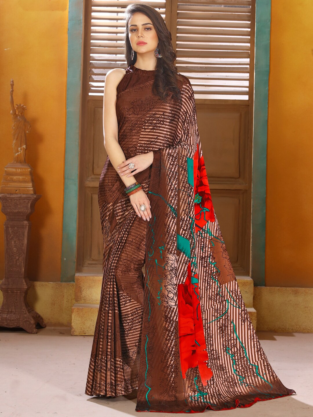 

Kasak Pure Crepe Saree, Brown
