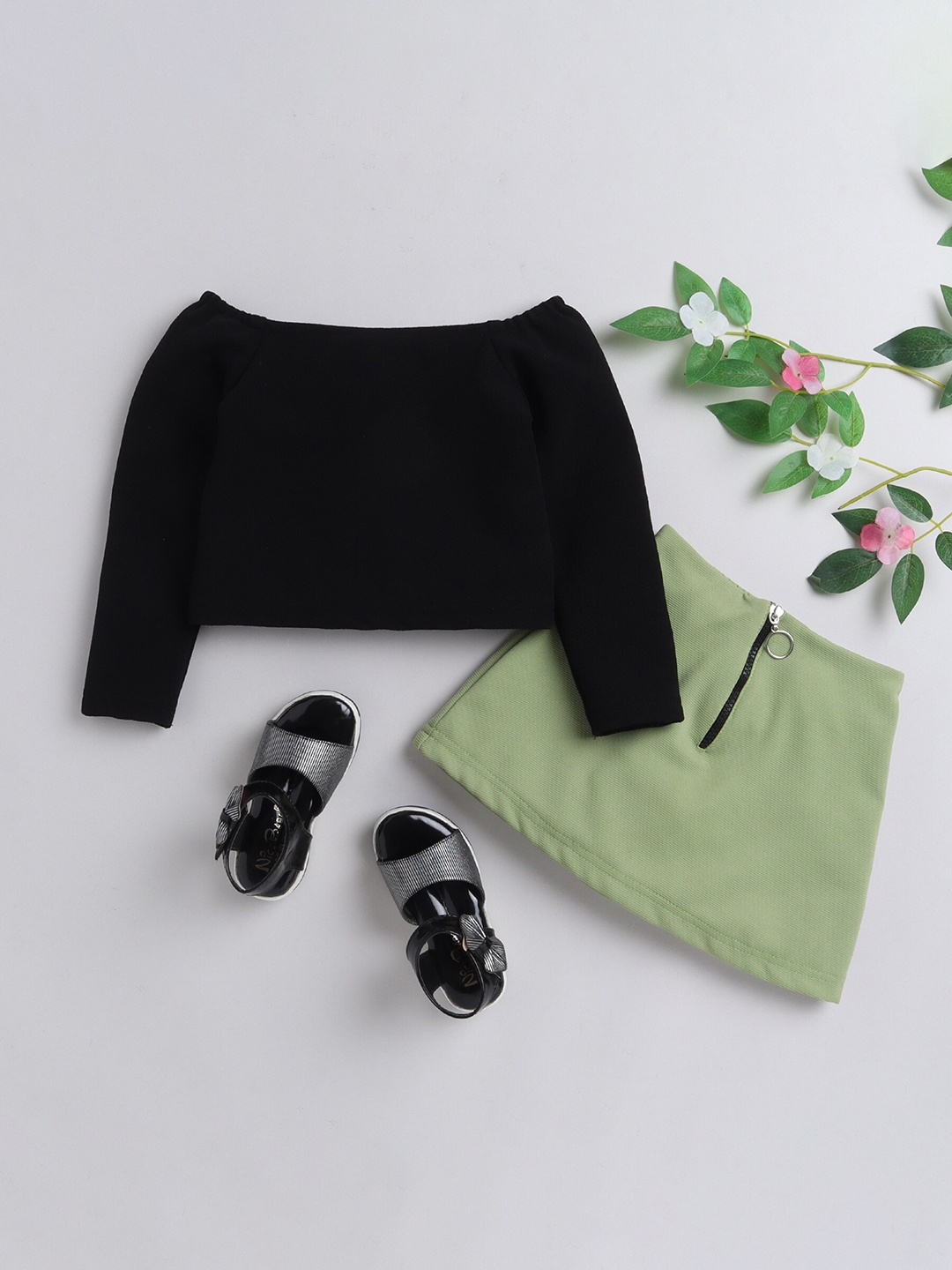 

taffykids Girls Top with Skirt, Green