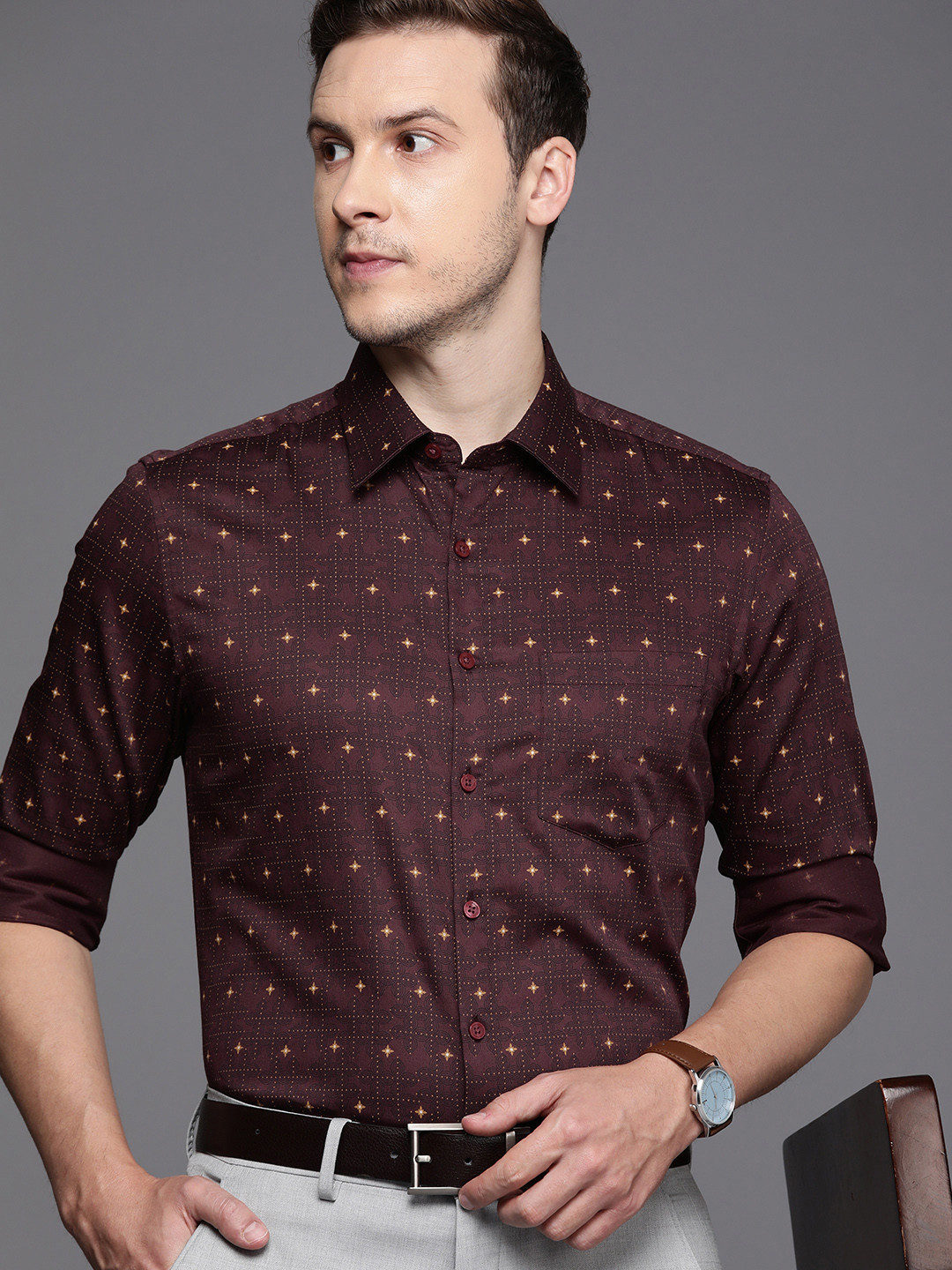 

Louis Philippe Pure Cotton Slim Fit Opaque Printed Casual Shirt, Maroon