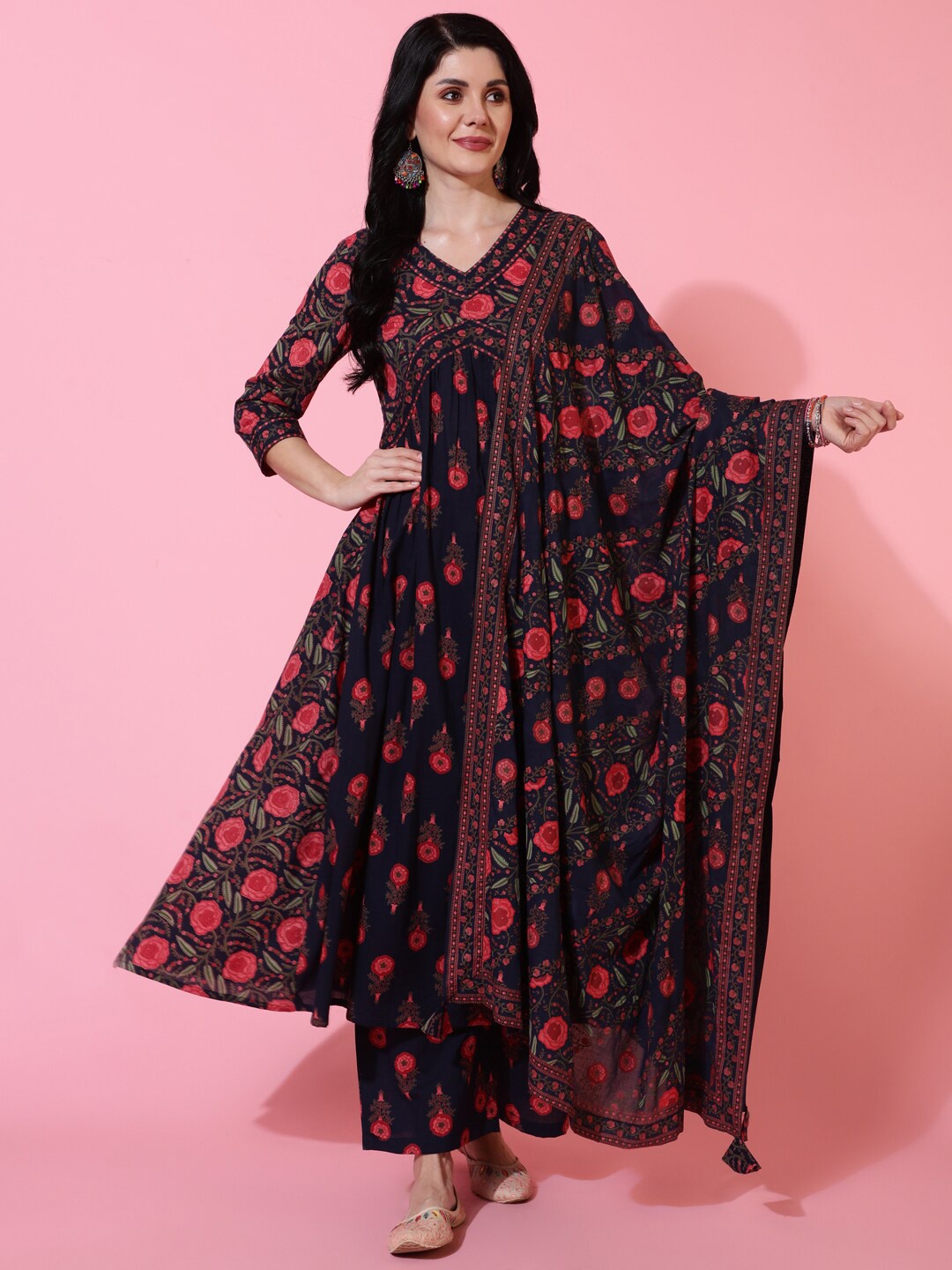 

KIMAYRA Women Floral Printed Pleated Pure Cotton Kurta with Palazzos & With Dupatta, Navy blue