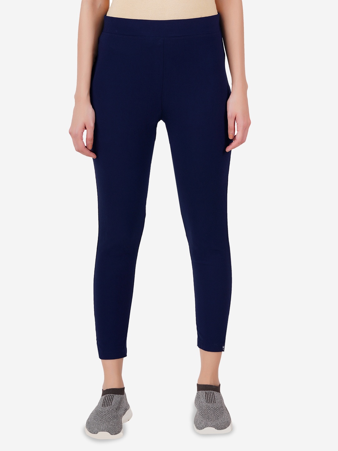 

indian flower Women Plus Size Ankle Length Leggings, Navy blue
