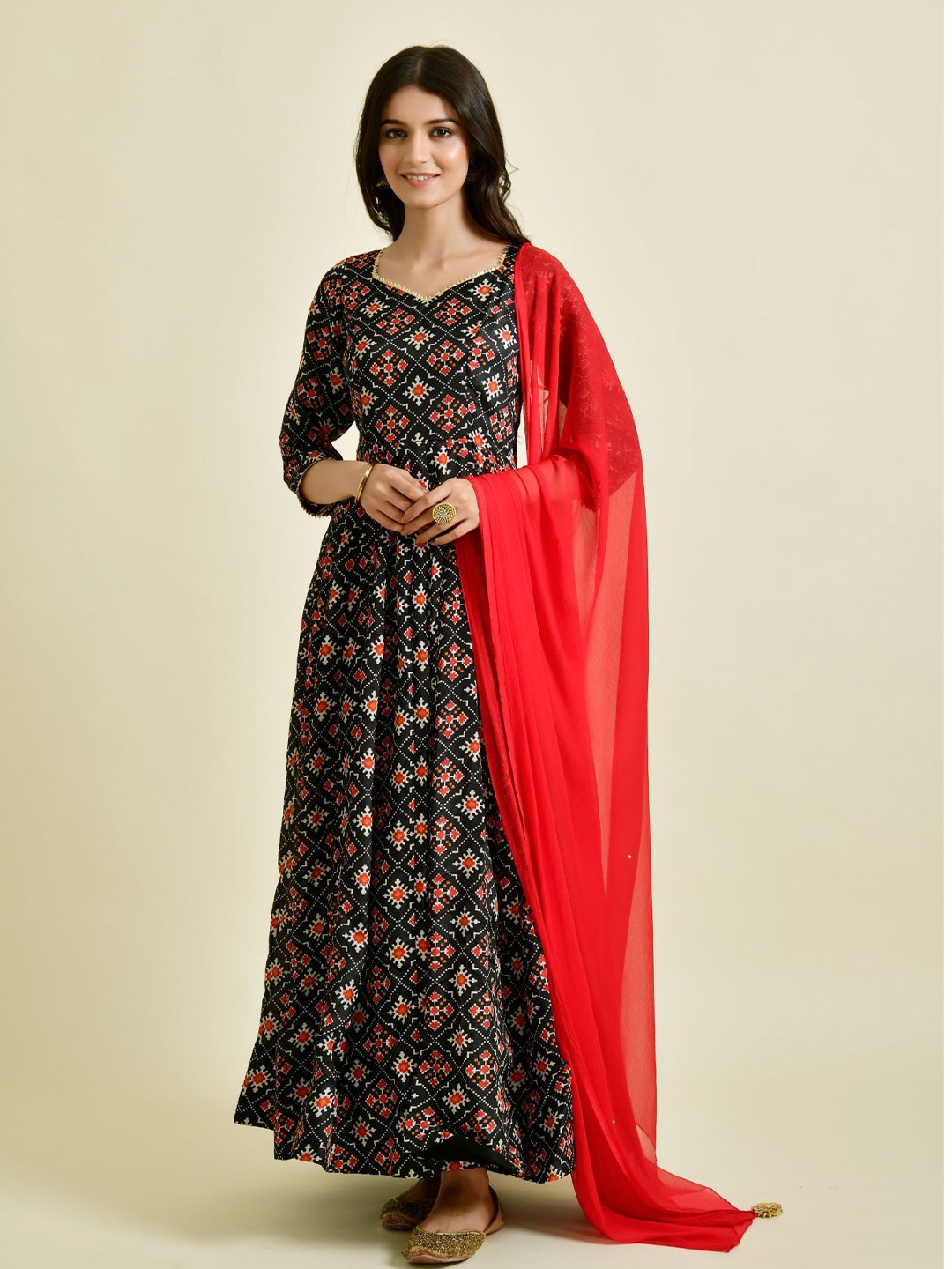 

Rangpur Ethnic Motifs Printed Maxi Silk Ethnic Dress With Dupatta, Black