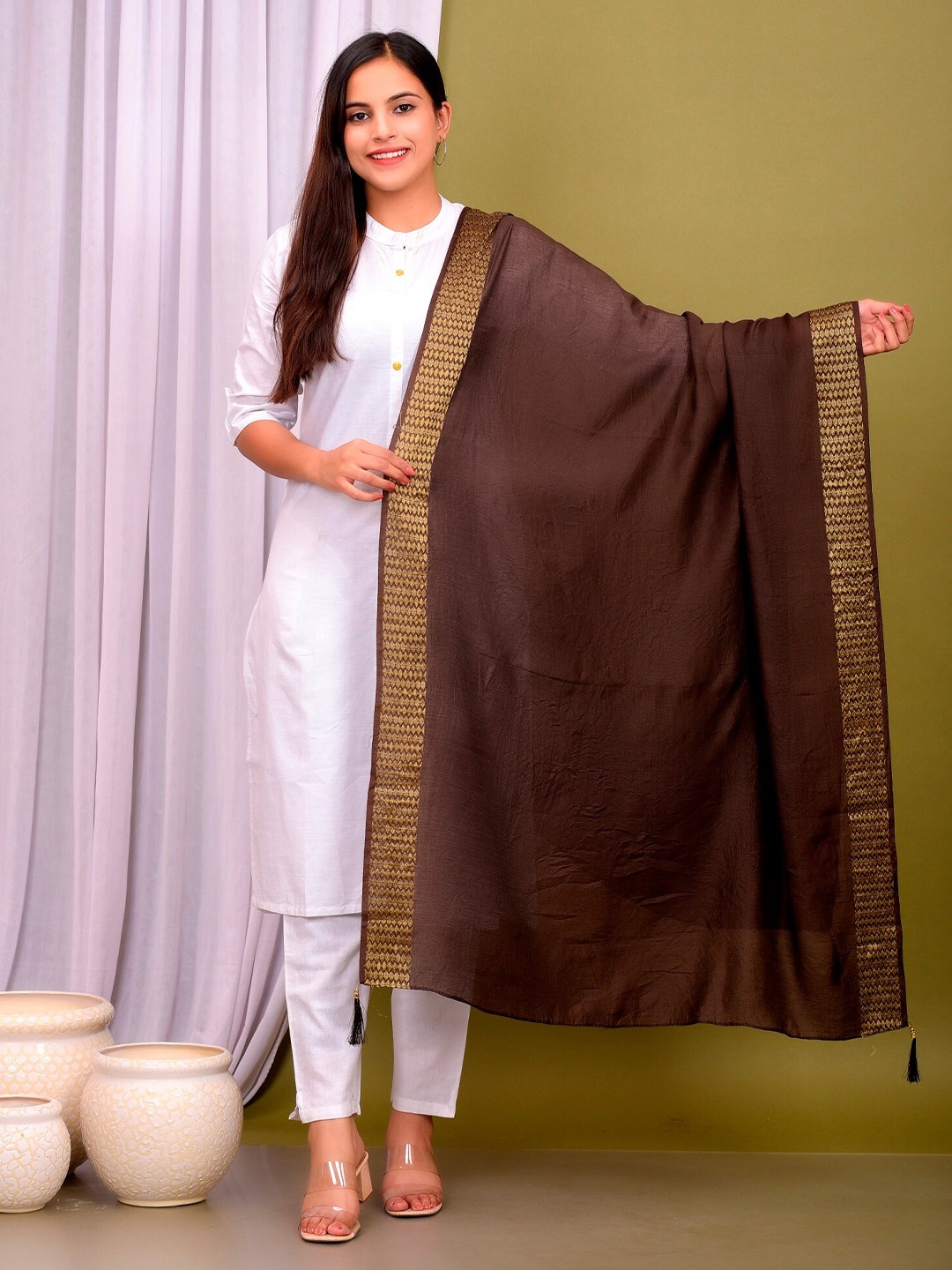 

HANDICRAFT PALACE Brown & Gold-Toned Dupatta