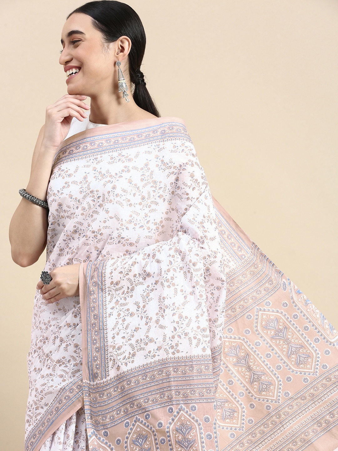 

SHANVIKA Floral Pure Cotton Block Print Saree, Brown