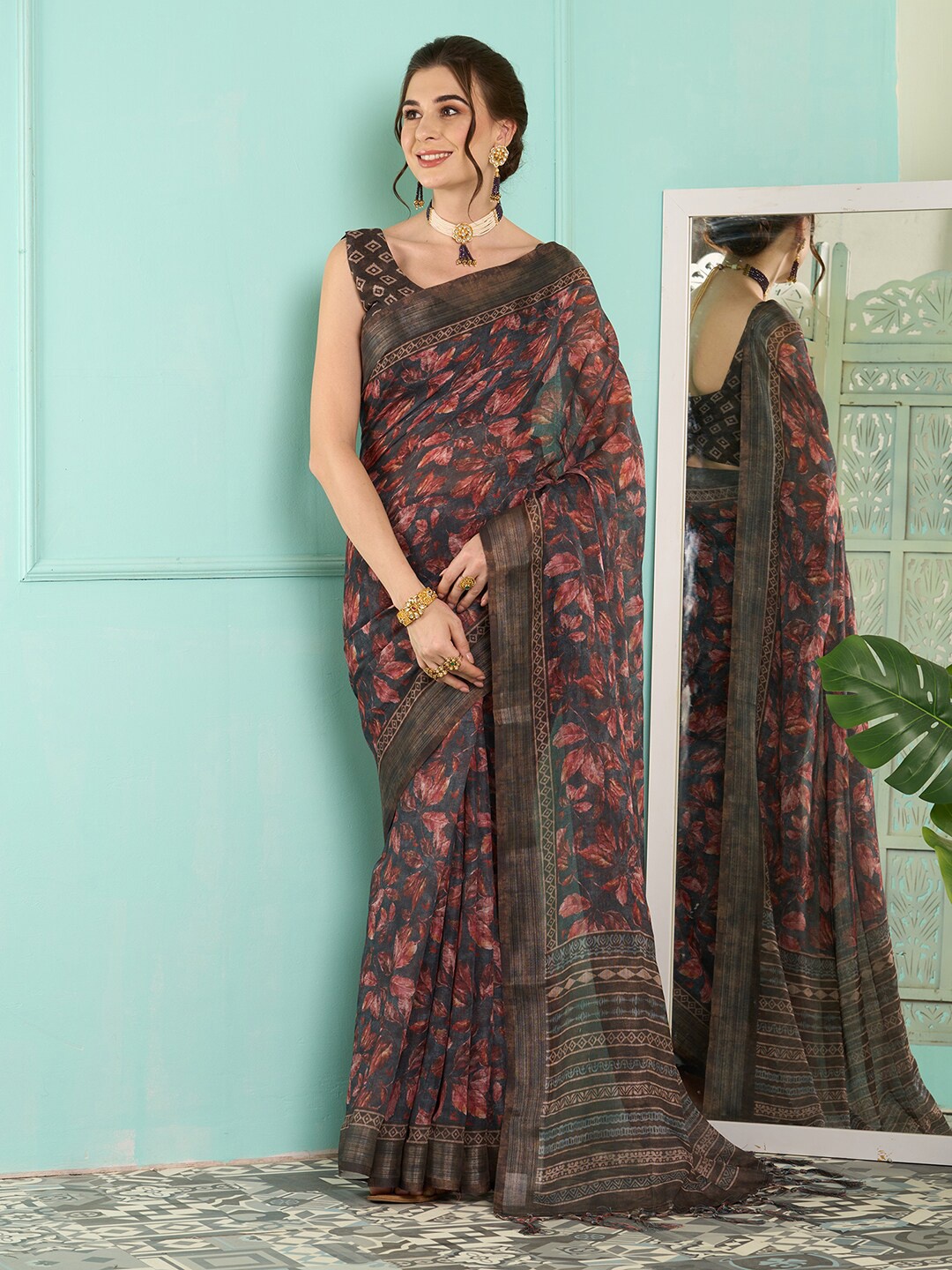 

Saree mall Floral Printed Banarasi Traditional Sarees, Navy blue