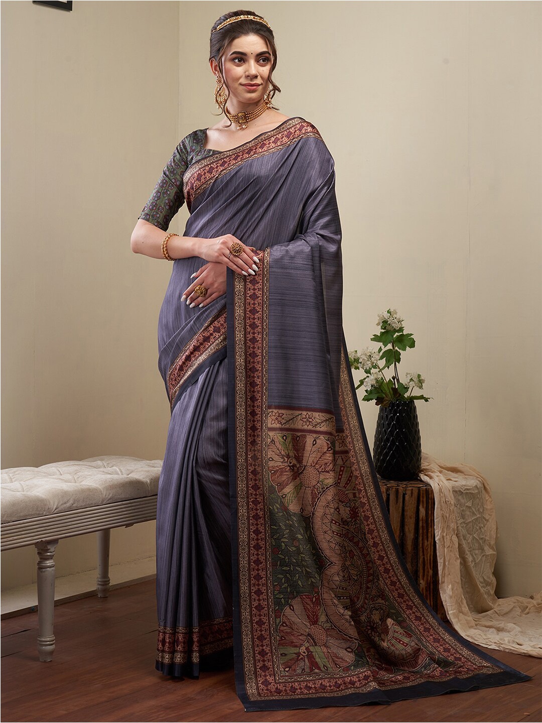 

Saree mall Silk Blend Banarasi Traditional Sarees, Grey