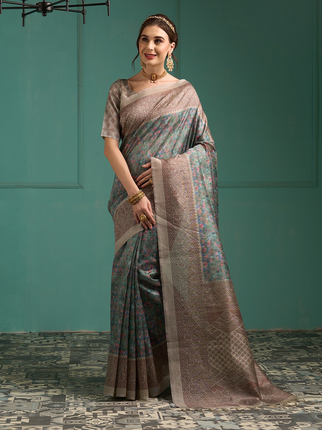 

Saree mall Geometric Silk Blend Banarasi Sarees, Green