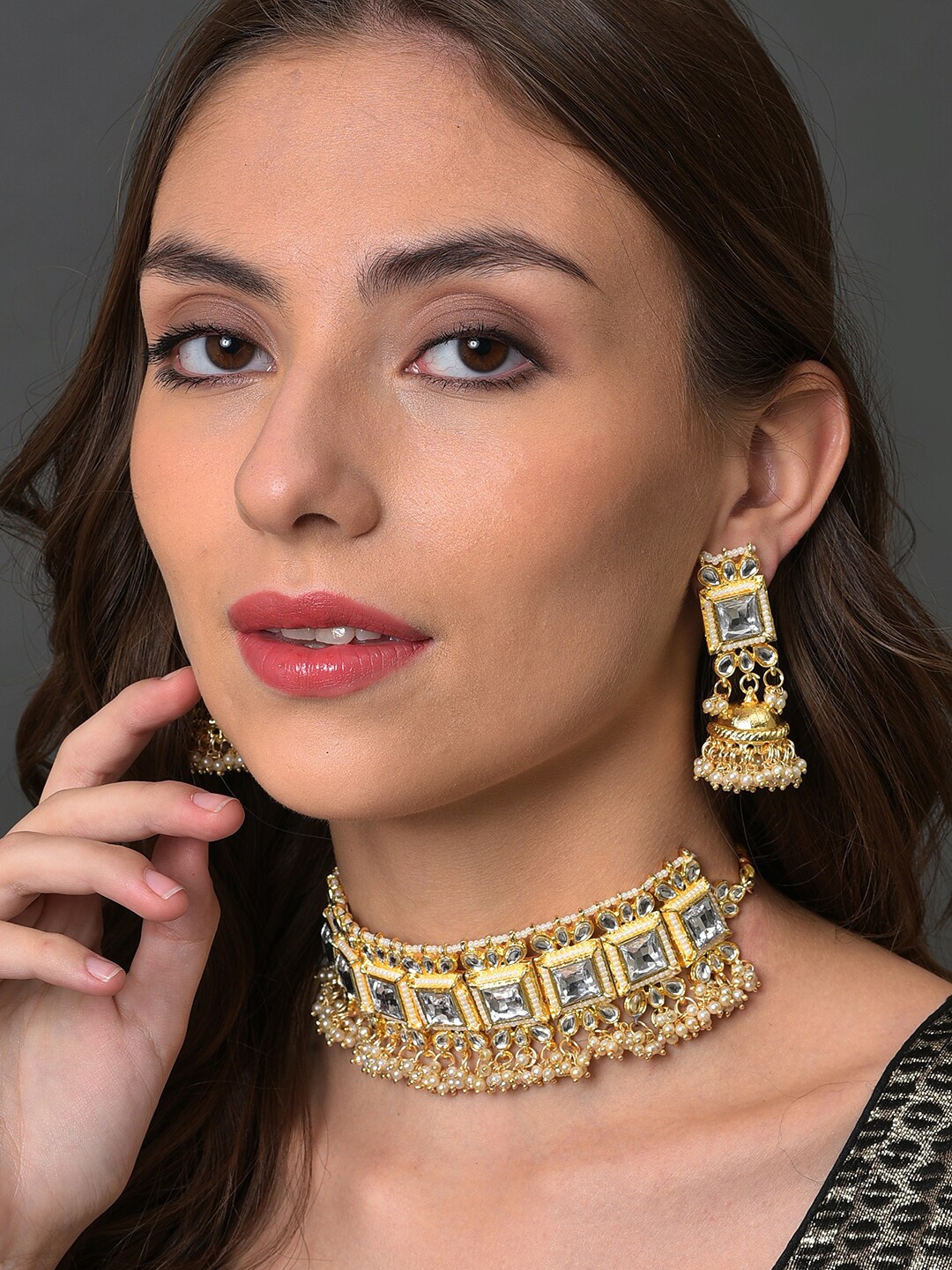 

SOHI Kundan Studded & Pearl Beaded Jewellery Set, Gold