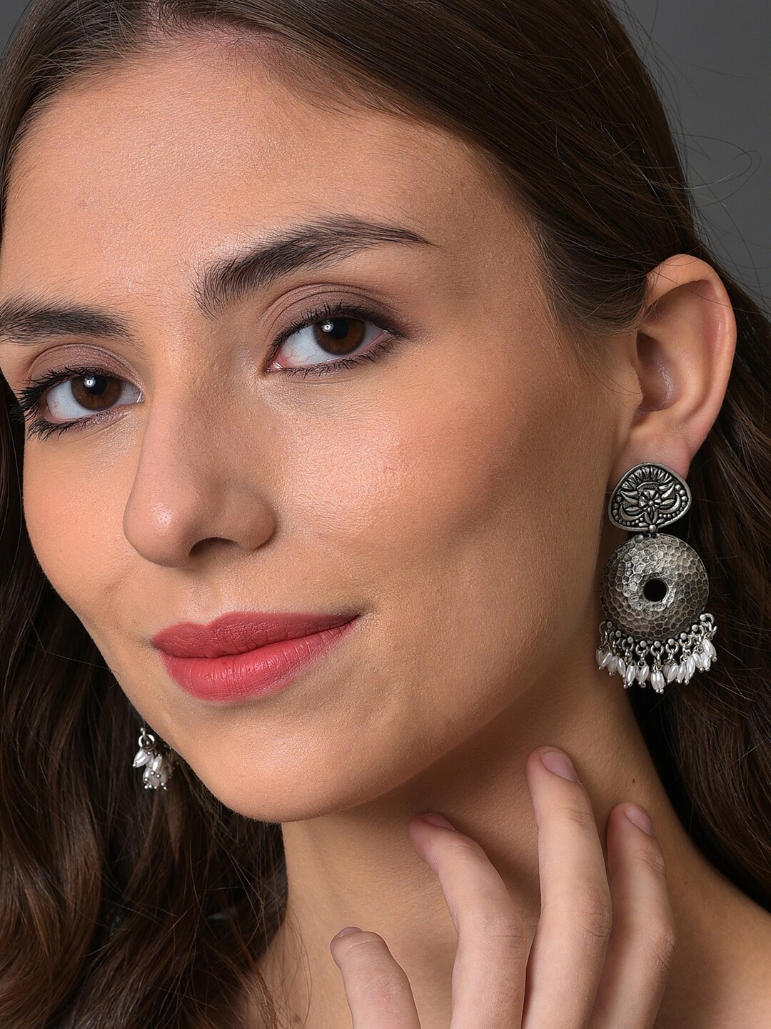 

SOHI Women Silver Plated Contemporary Jhumkas Earrings, White