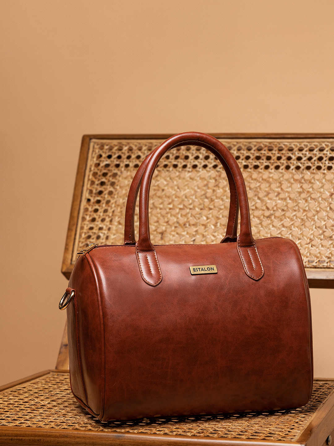 

ESTALON Structured Handheld Bag, Brown