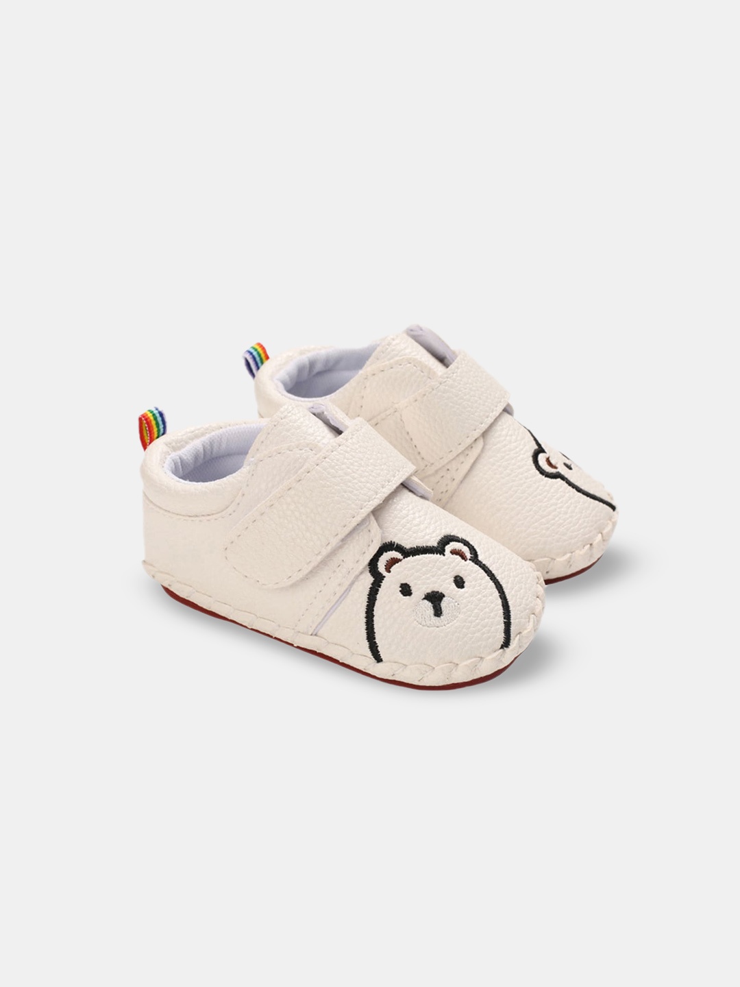 

Hopscotch Kids Printed Sneakers, White