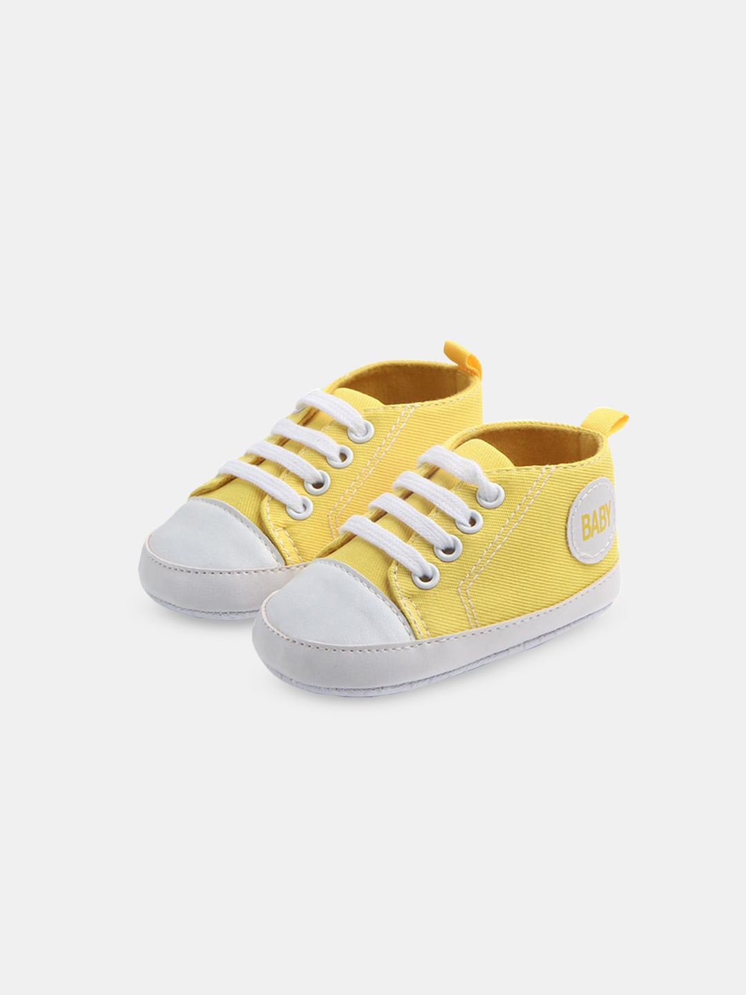 

Hopscotch Kids Colourblocked Sneakers, Yellow