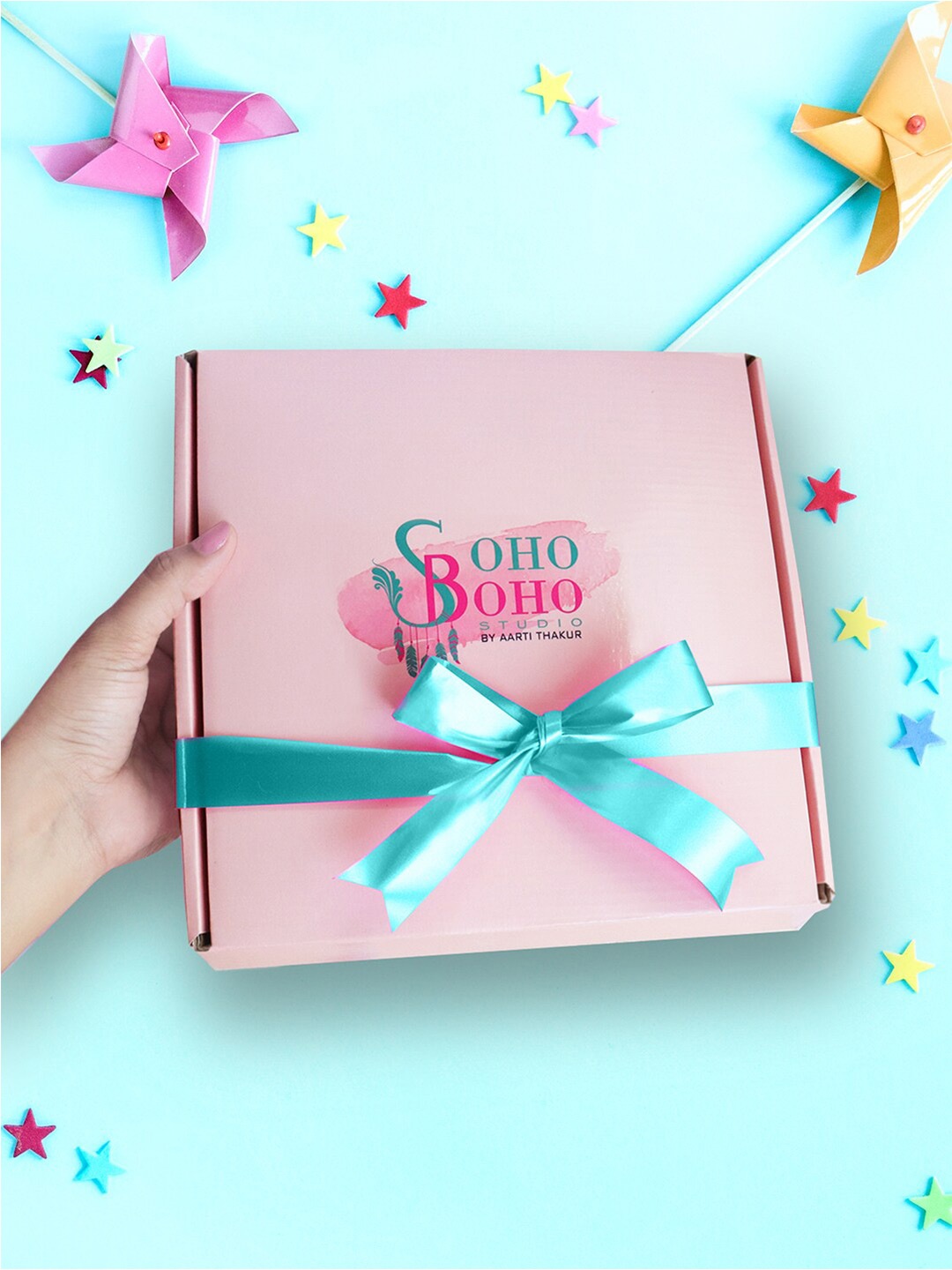 

Soho Boho Studio Women Dreamy Gift Box, Red