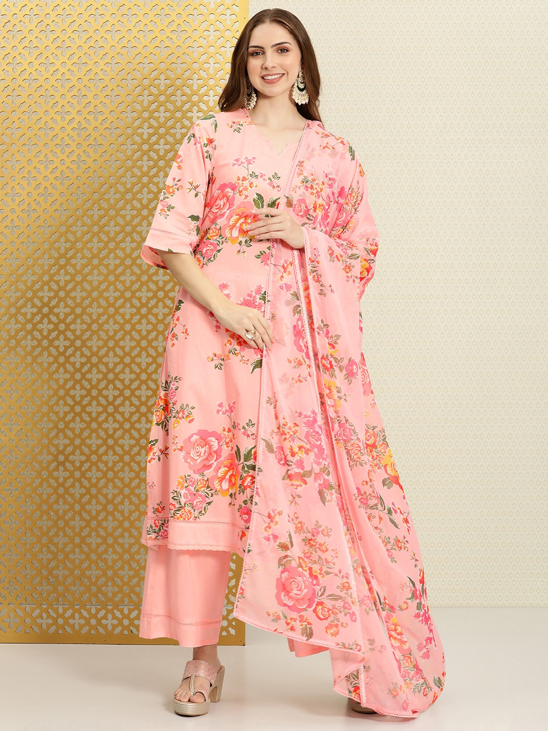 

House of Pataudi Floral Printed Regular Pure Cotton Jashn Kurta with Palazzos & Dupatta, Peach