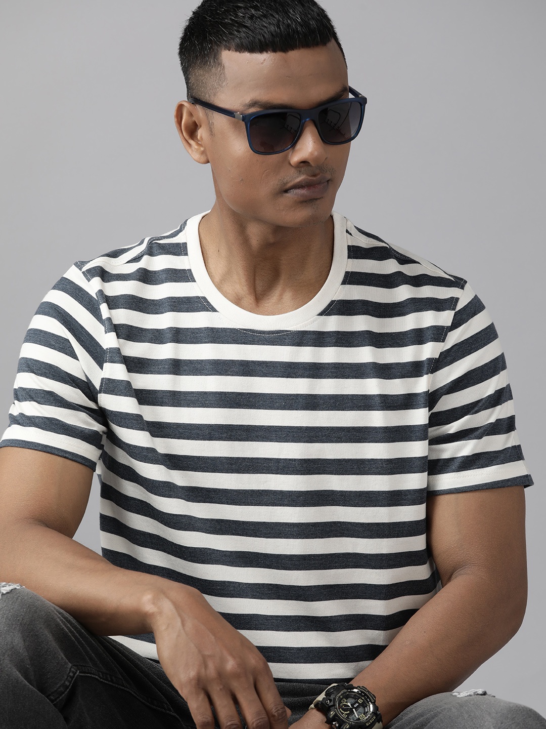 

The Roadster Lifestyle Co. Striped T-shirt, Navy blue
