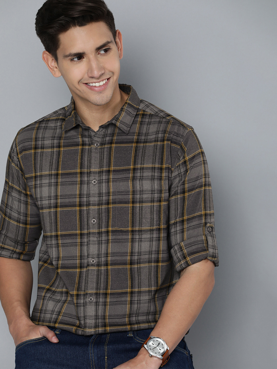 

HERE&NOW Men Slim Fit Checked Casual Shirt, Grey