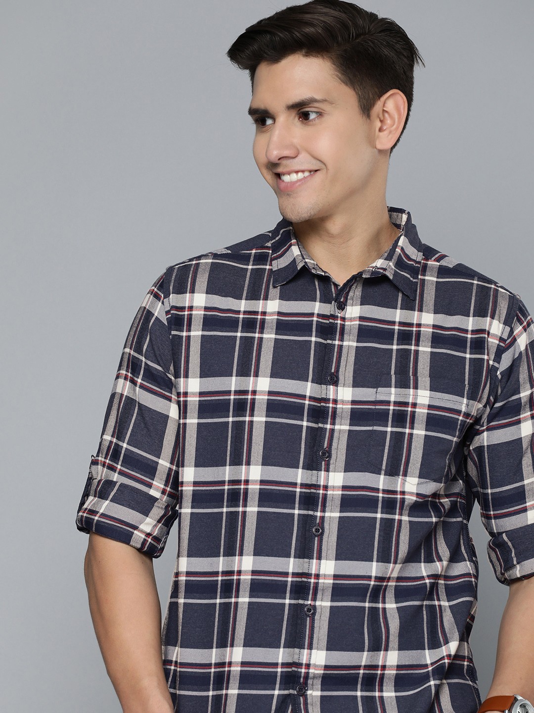 

HERE&NOW Men Slim Fit Checked Casual Shirt, Navy blue