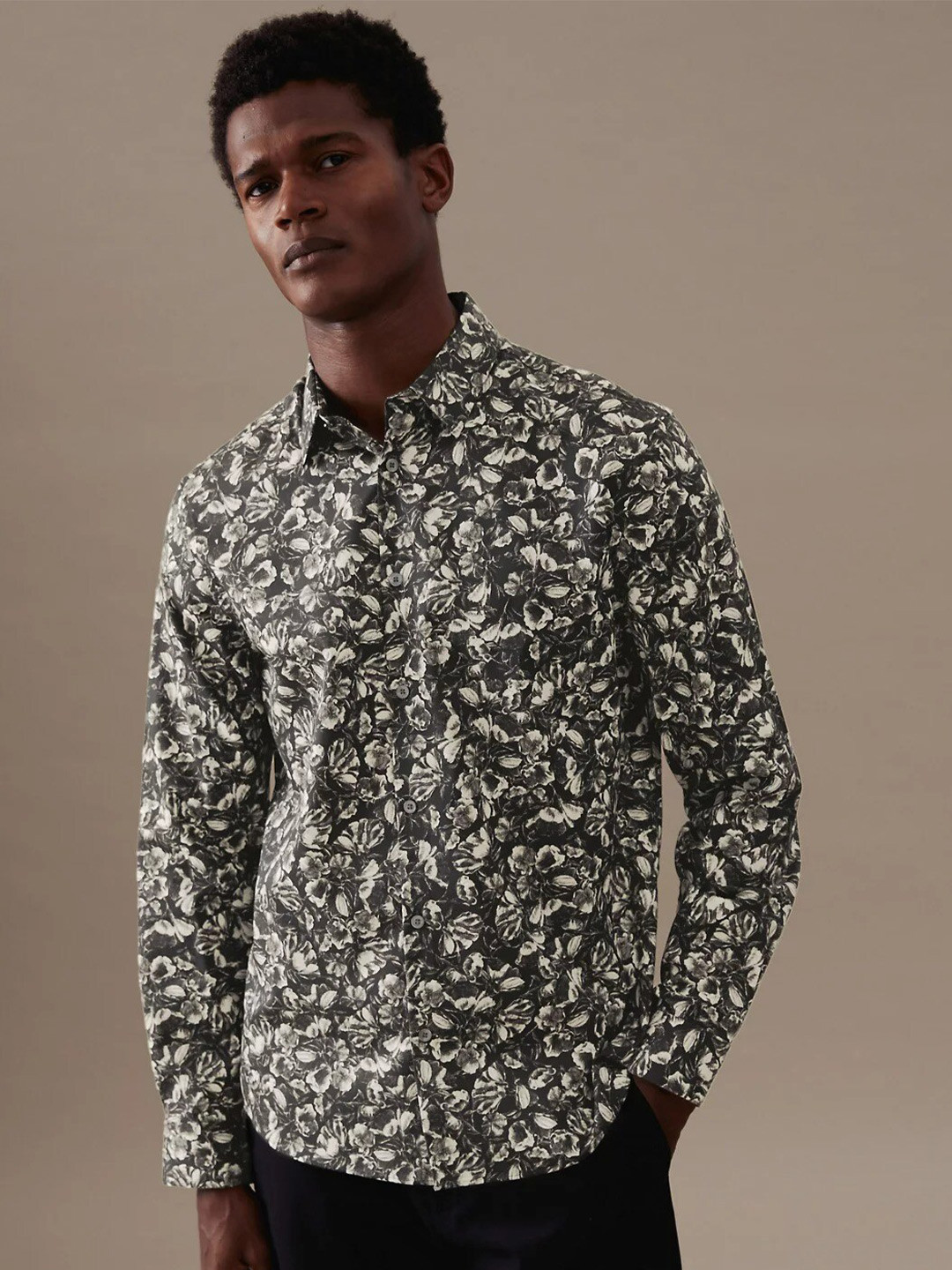 

Marks & Spencer Men Floral Printed Casual Pure Cotton Shirt, Black