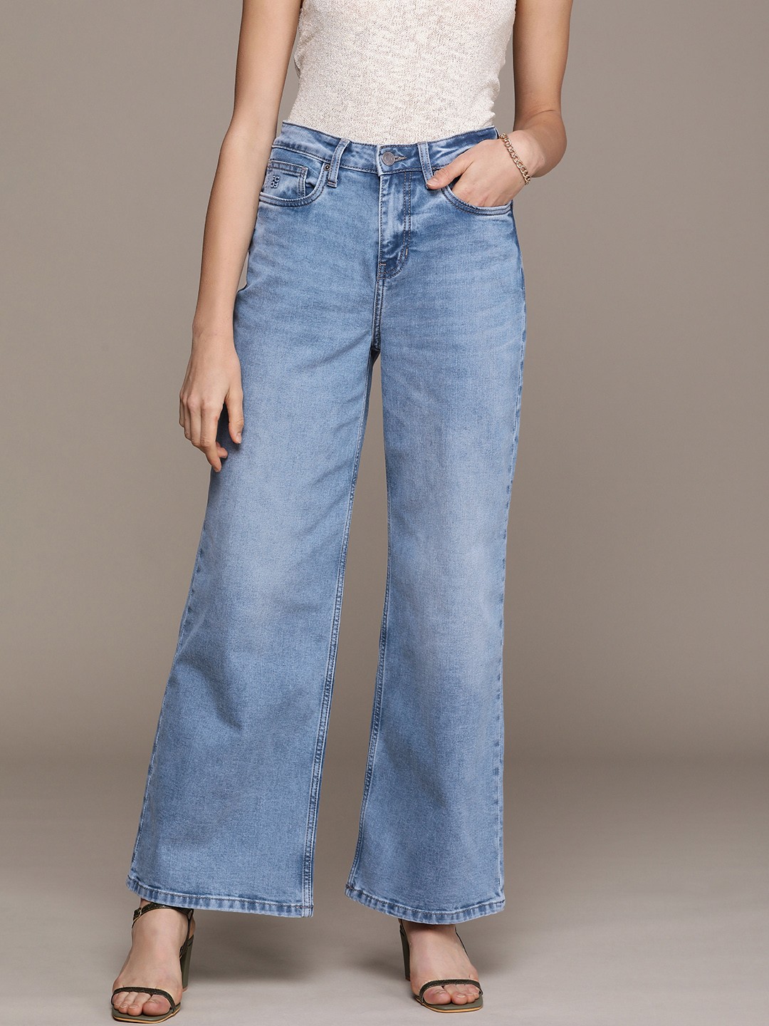 

French Connection Women Mid Rise Wide Leg Light Fade Stretchable Jeans, Blue