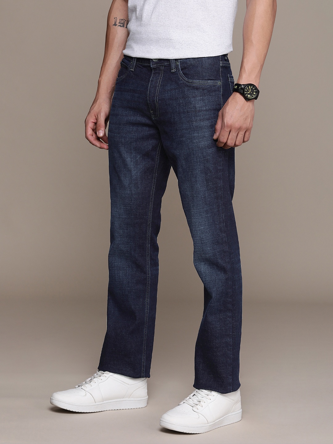

French Connection Men Faded Jeans, Blue