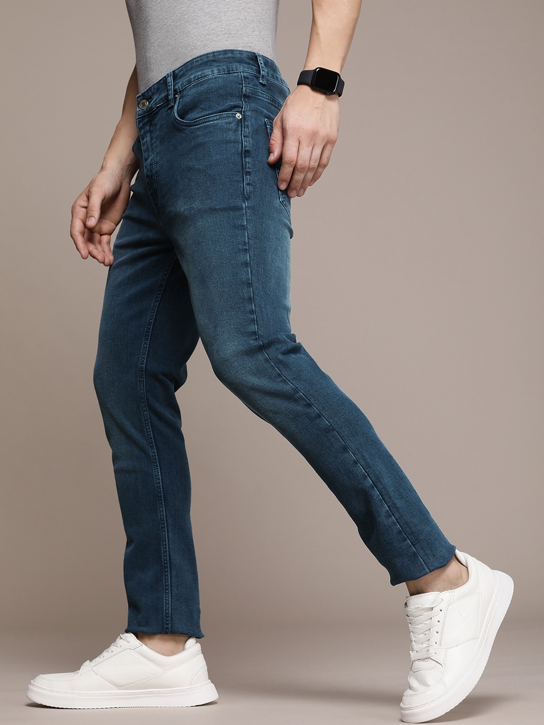 

French Connection Men Mid-Rise Slim Fit Light Fade Stretchable Jeans, Blue