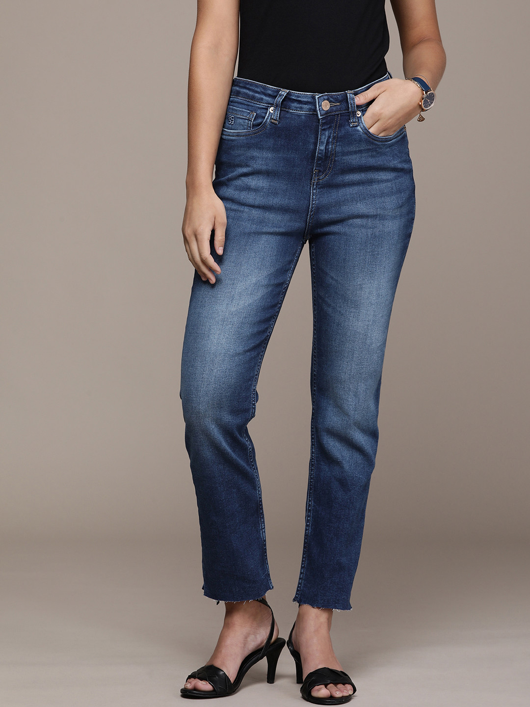 

French Connection Women Straight Fit Heavy Fade Stretchable Jeans, Blue