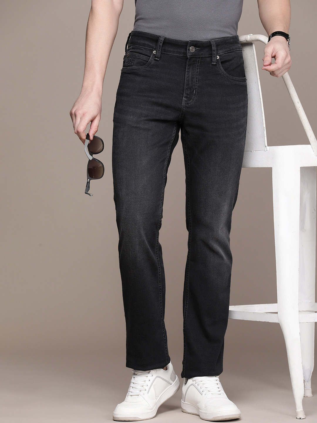 

French Connection Men Light Fade Stretchable Mid Rise Jeans, Black