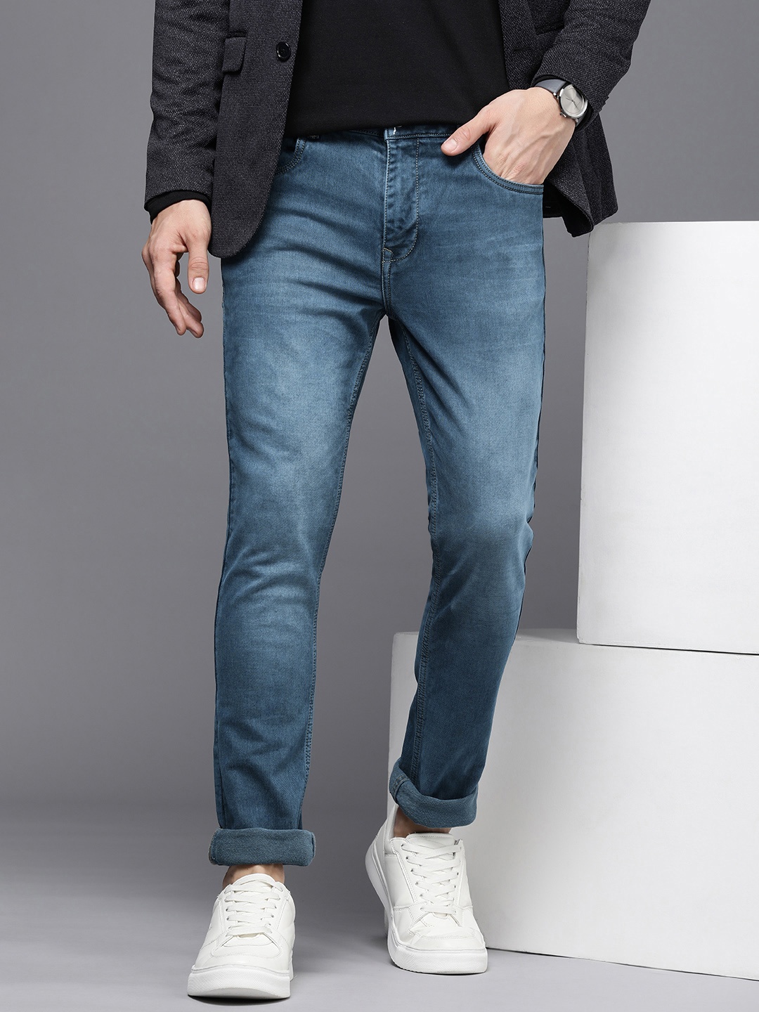

Kenneth Cole Men Mid-Rise Slim Fit Light Fade Stretchable Jeans, Blue