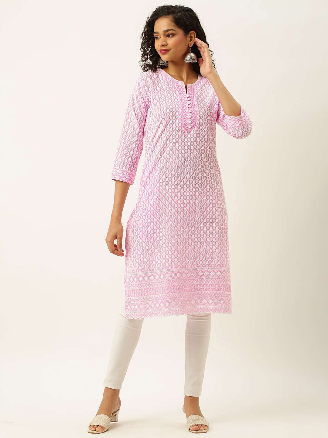 

ZOLA Women Ethnic Motifs Embroidered Notch Neck Pure Cotton Kurta, Pink