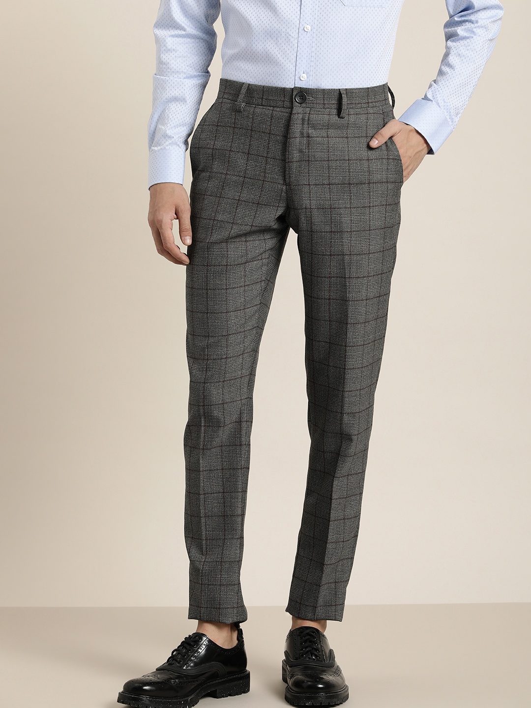 

INVICTUS Men Checked Slim Fit Trousers, Grey