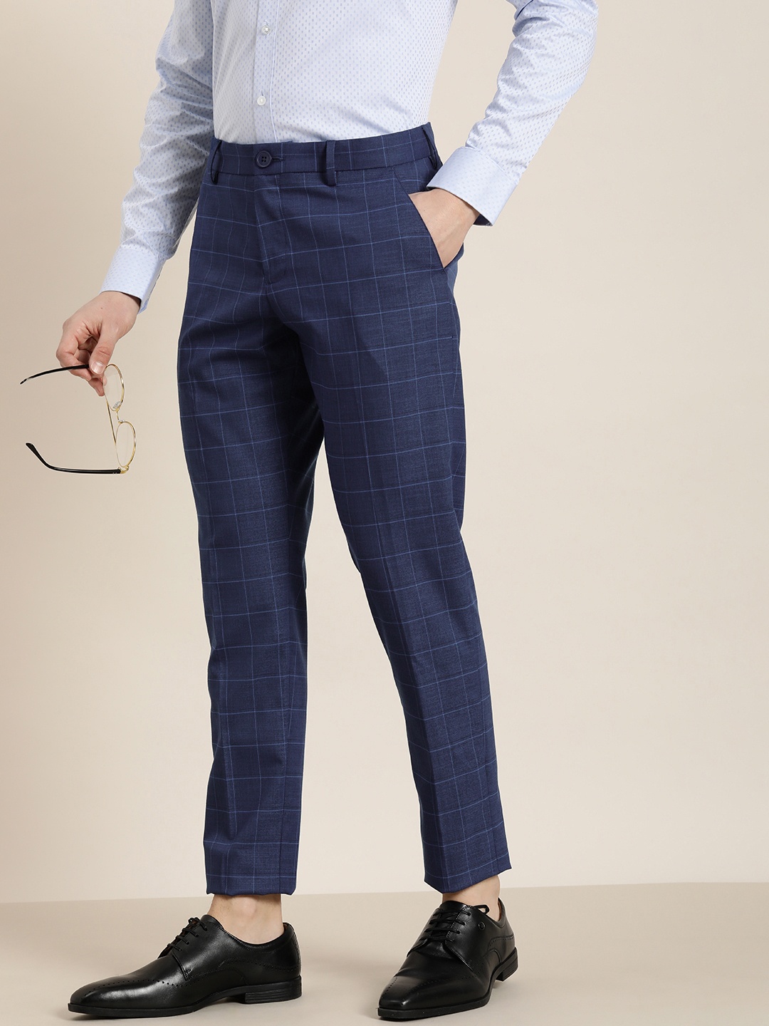 

INVICTUS Men Checked Slim Fit Trousers, Blue