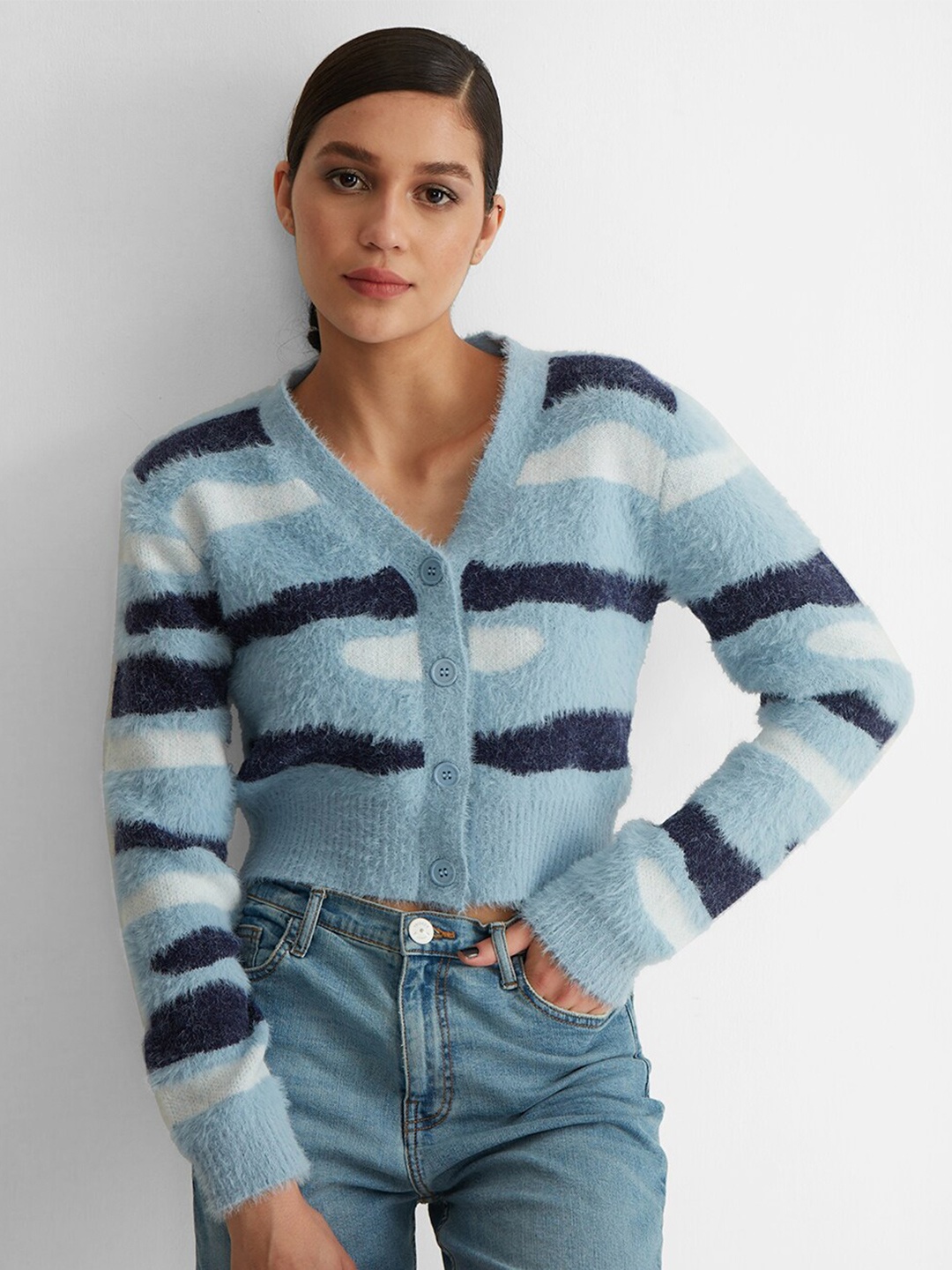 

COVER STORY Women Blue & White Striped Striped Crop Cardigan