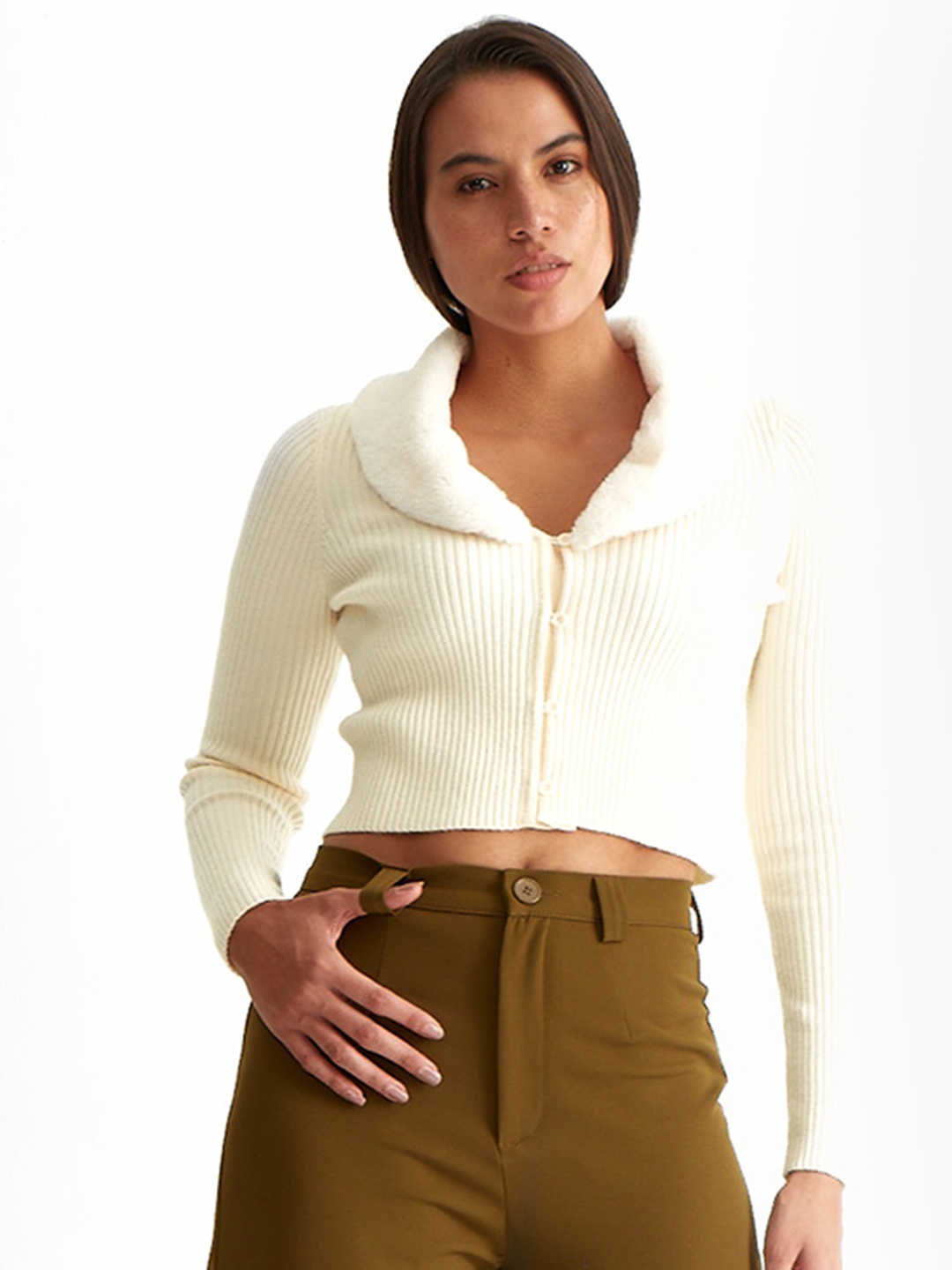 

COVER STORY Women Ribbed Crop Cardigan, Off white