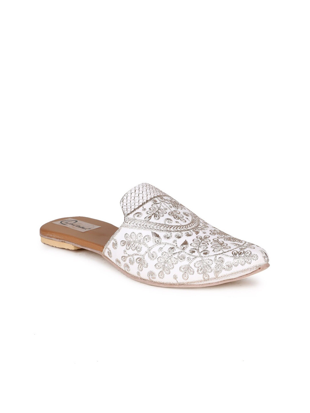 

The Desi Dulhan Women Embroidered Ethnic Mules, White