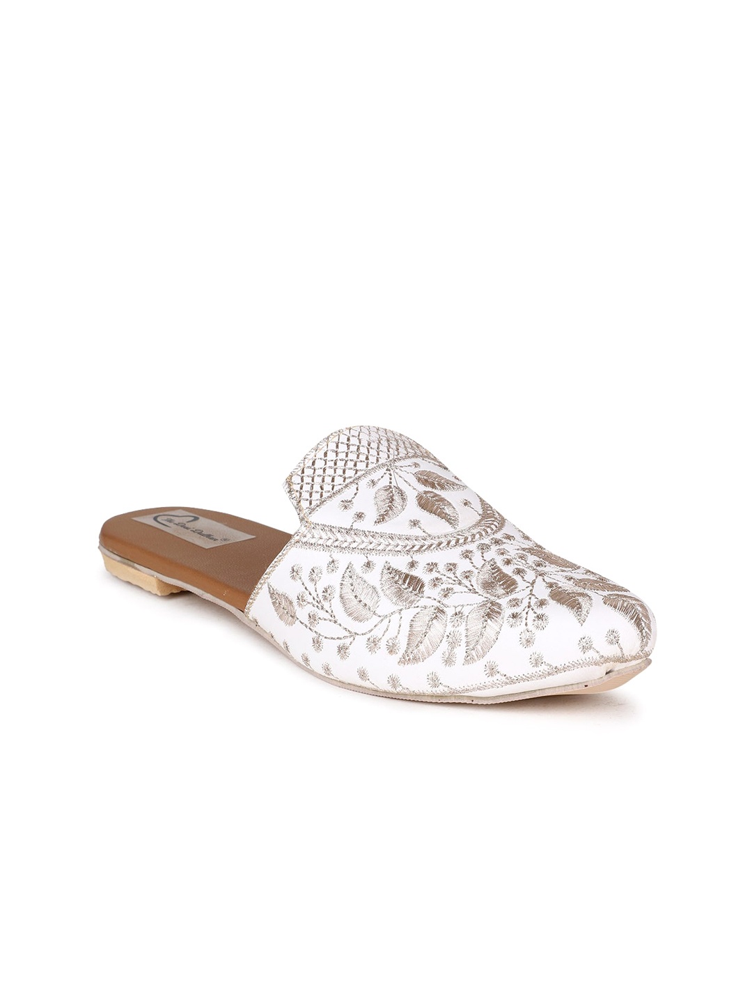 

The Desi Dulhan Women Embroidered Ethnic Mules, White