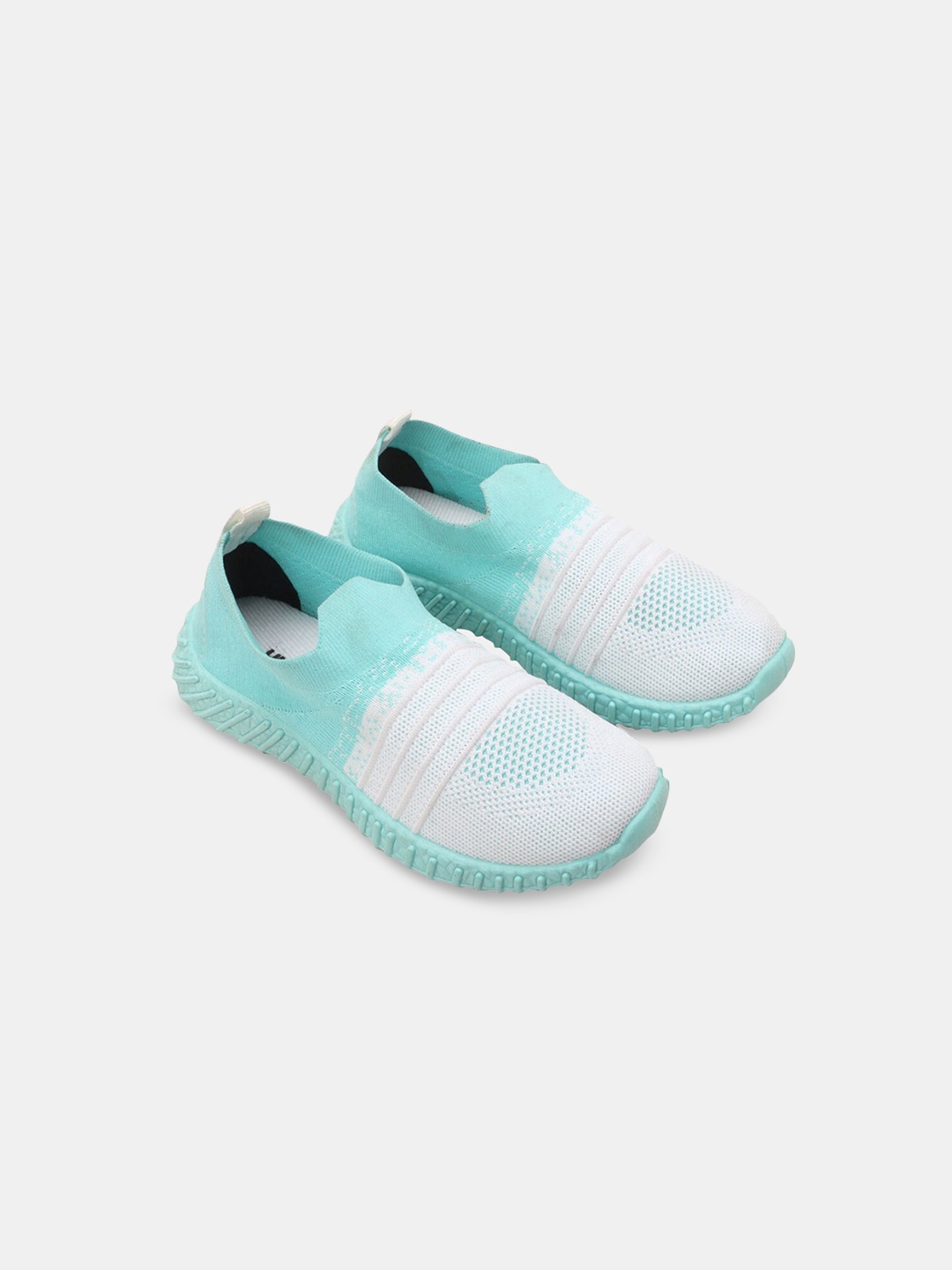 

Hopscotch Kids Colourblocked Slip-On Sneakers, Green