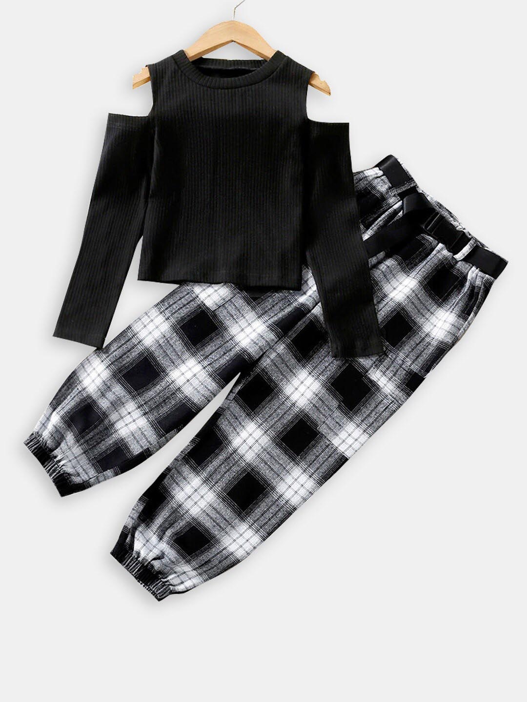

Hopscotch Girls Solid Top with Trousers, Black