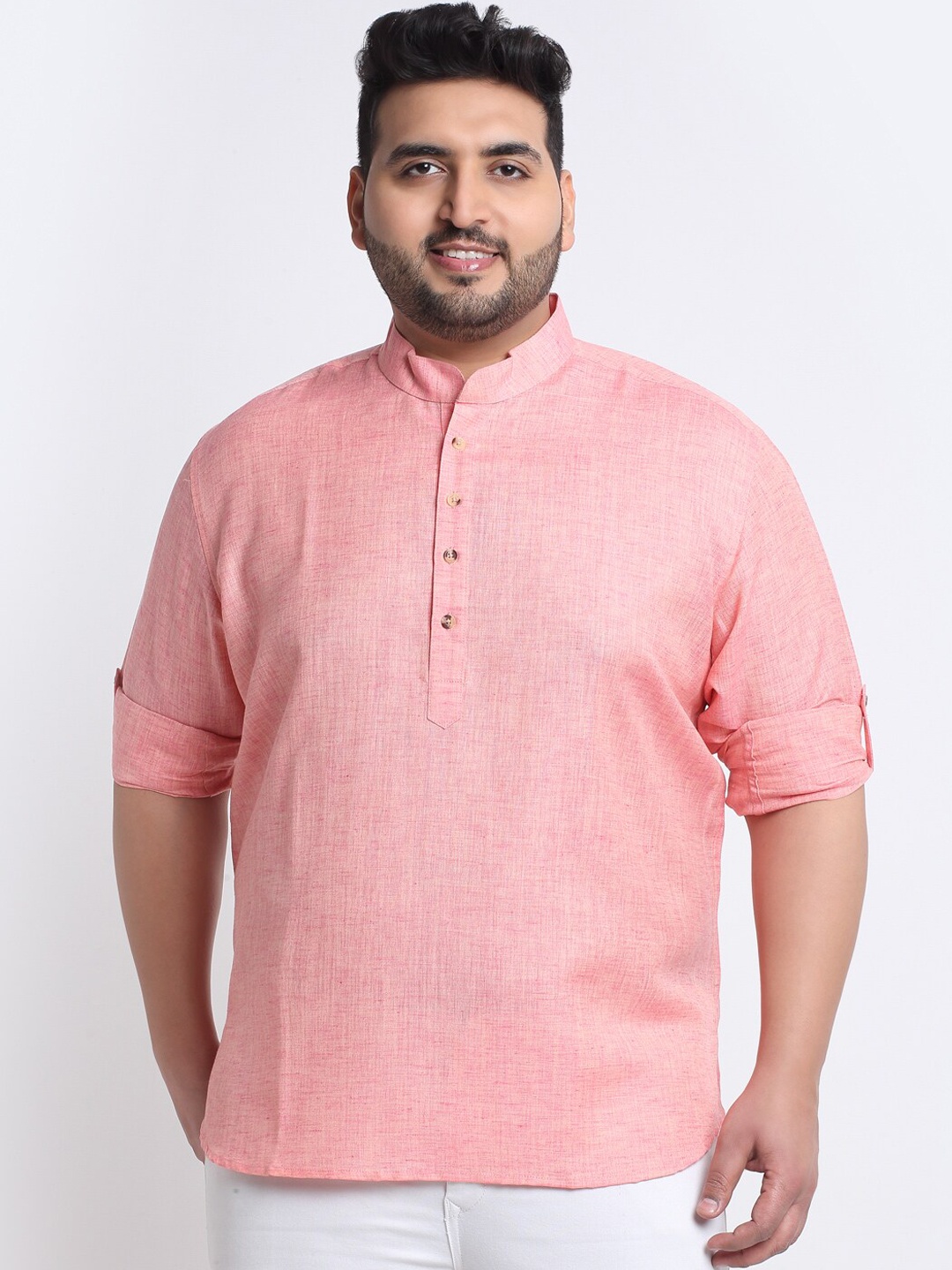 

plusS Men Solid Mandarin Collar Cotton Kurta, Peach