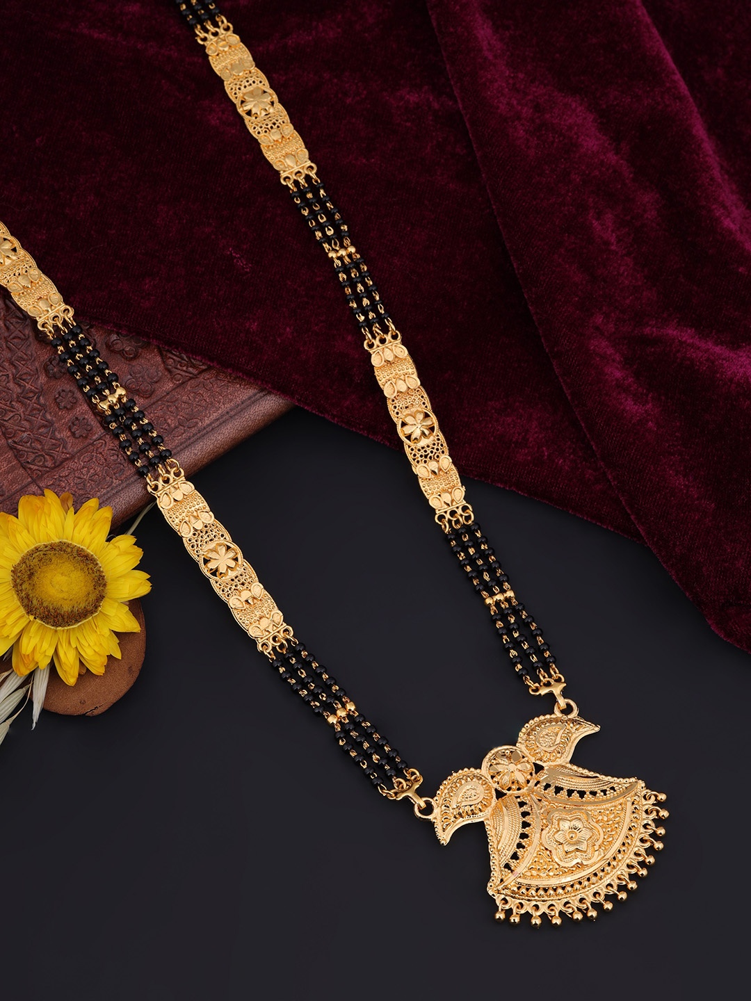 

Brado Jewellery Gold-Plated Beaded Traditional Mangalsutra