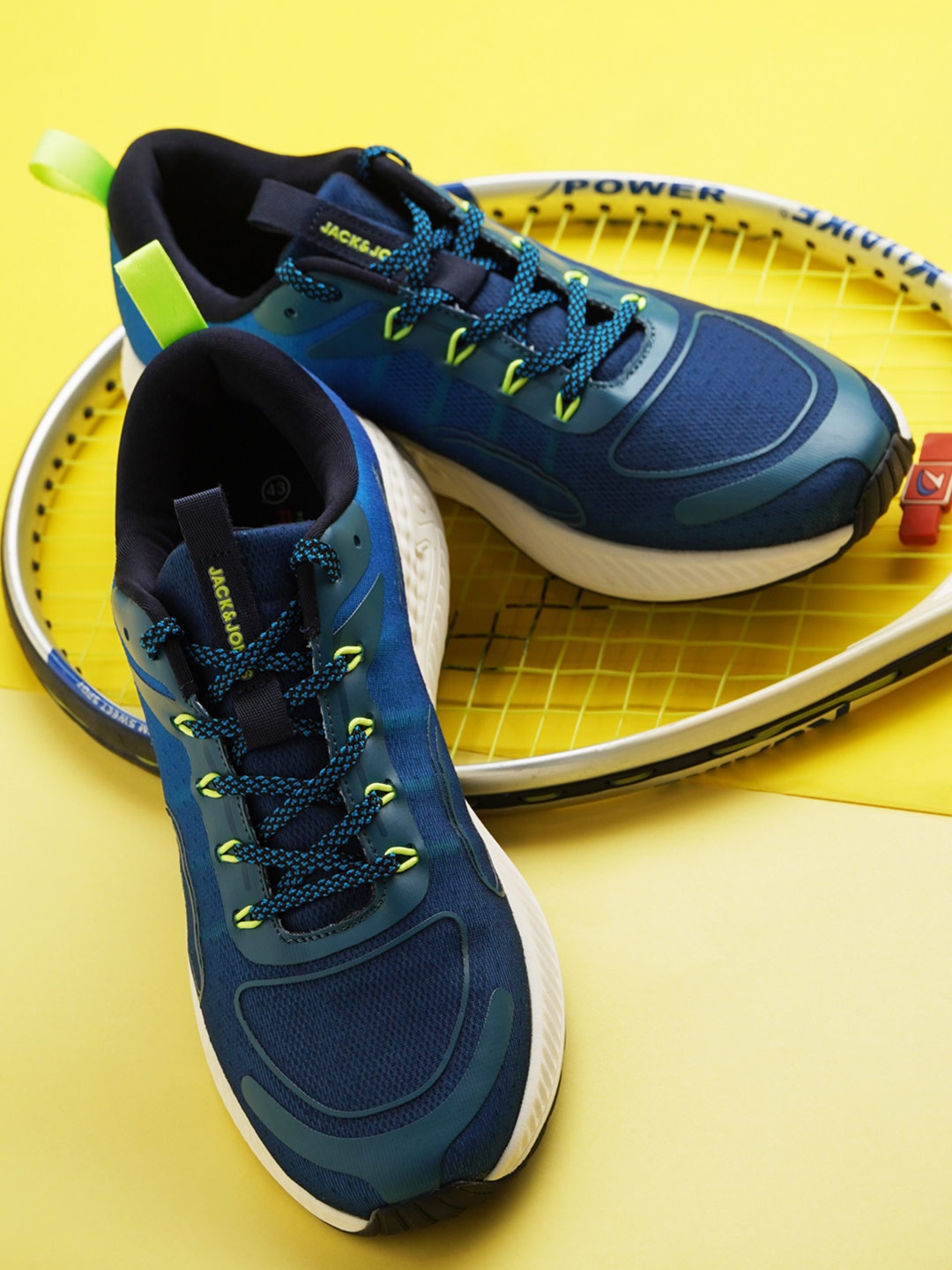 

Jack & Jones Men Solid Sneakers, Blue