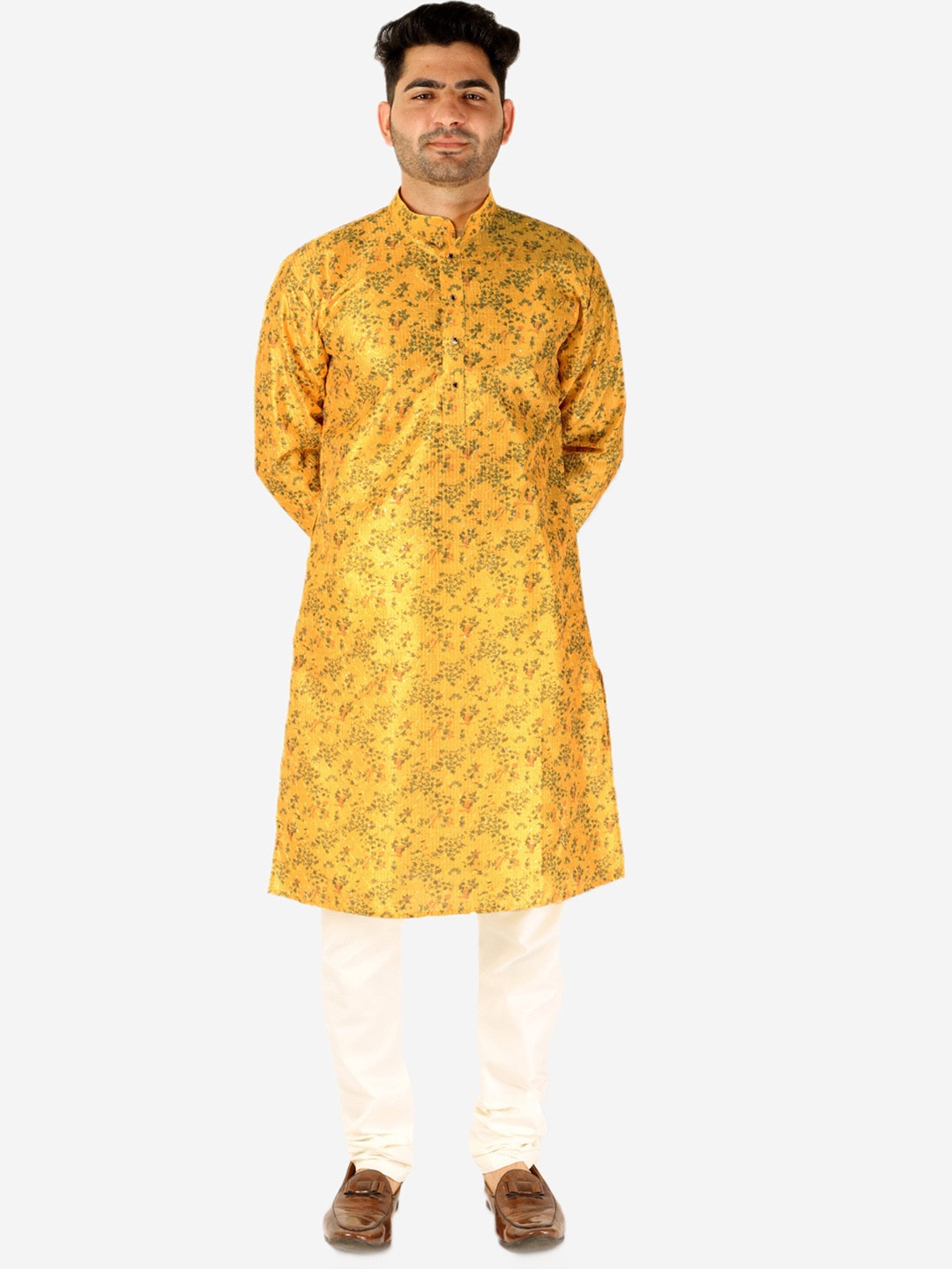 

Pro-Ethic STYLE DEVELOPER Men Floral Pure Silk Kurta with Churidar, Yellow