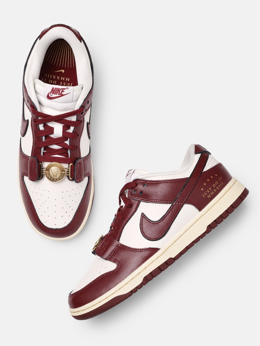 

Nike Women Dunk Leather Sneakers, White