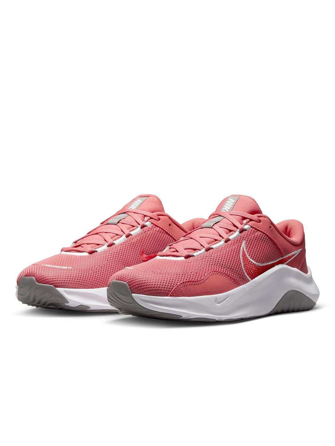 

Nike Men Legend Essential 3 Next Nature Training Gym Shoes, Coral