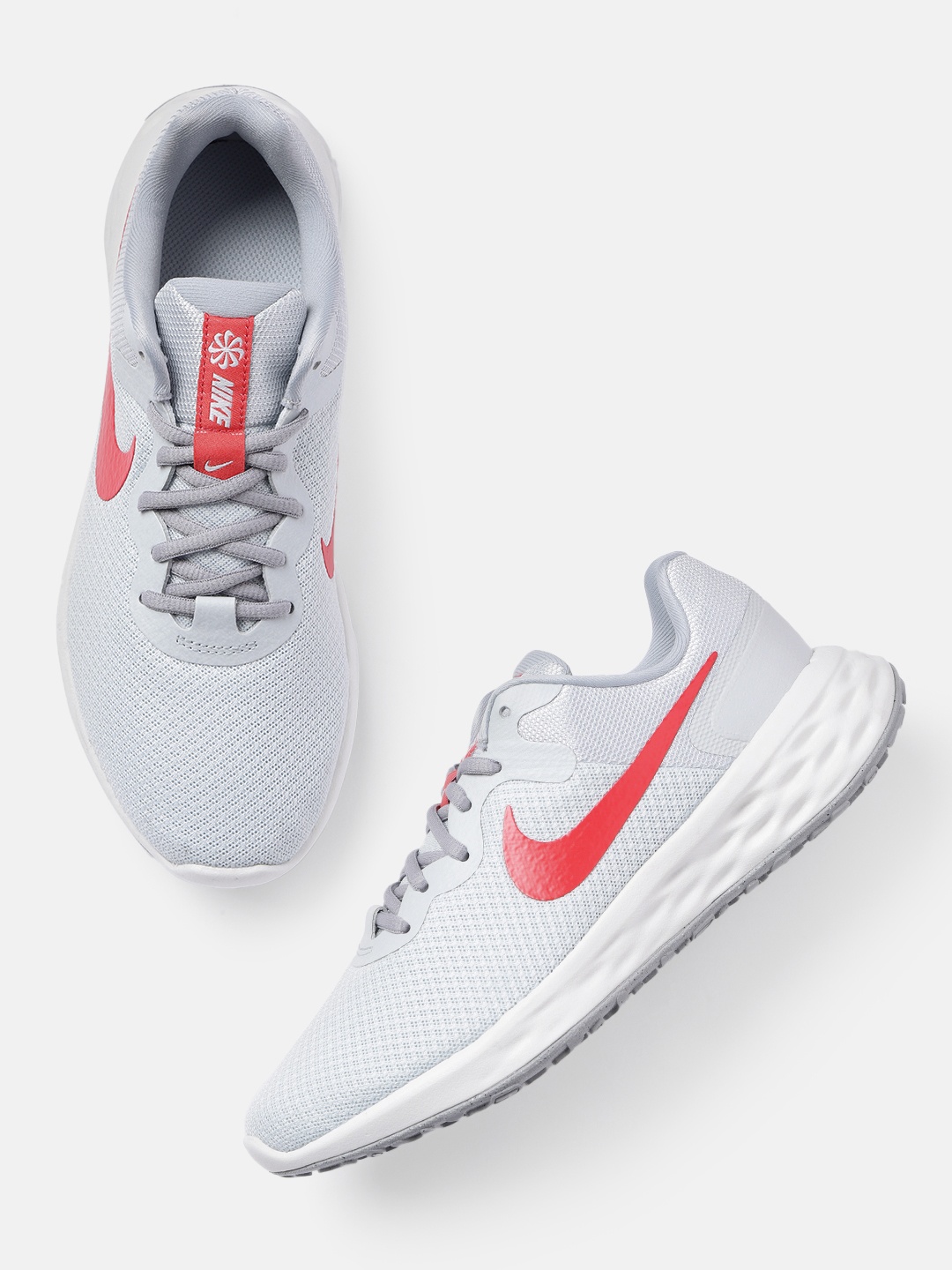 

Nike Women Solid Revolution 6 Next Nature Road Running Shoes, Grey