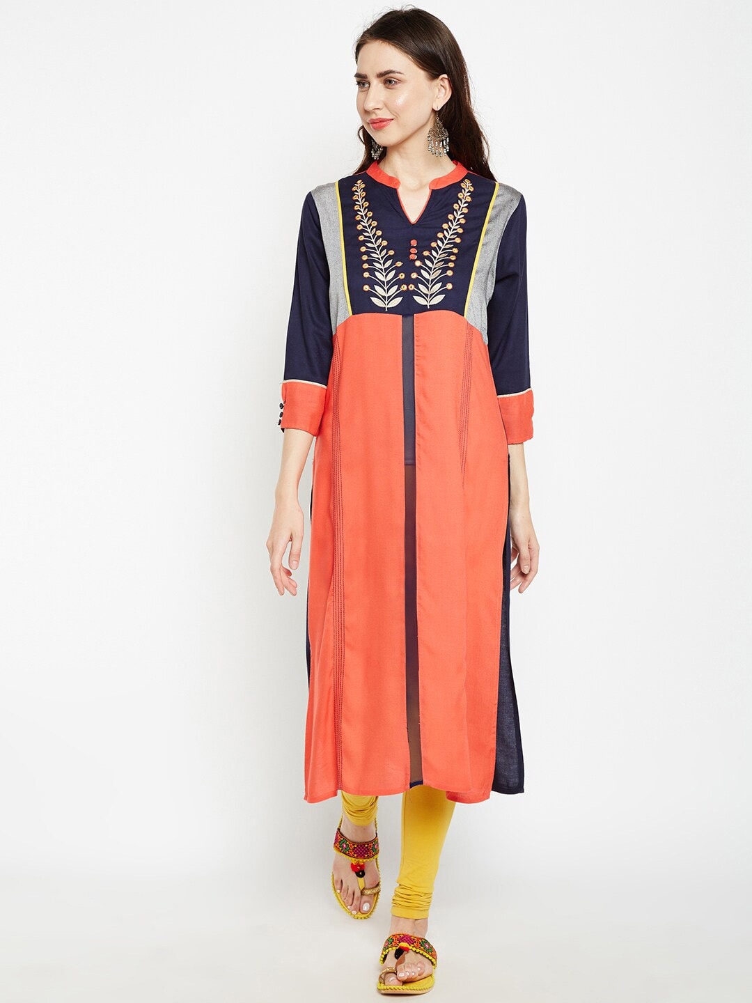 

Be Indi Colourblocked Mandarin Collar Pleated Kurta, Navy blue