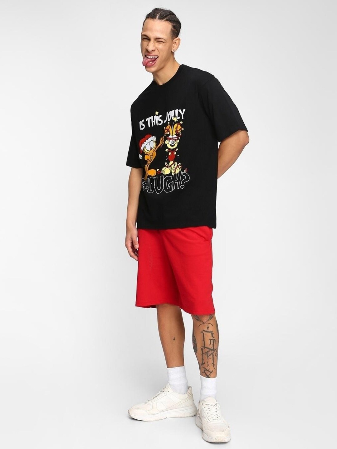 

Bewakoof Men Printed Loose T-shirt, Black