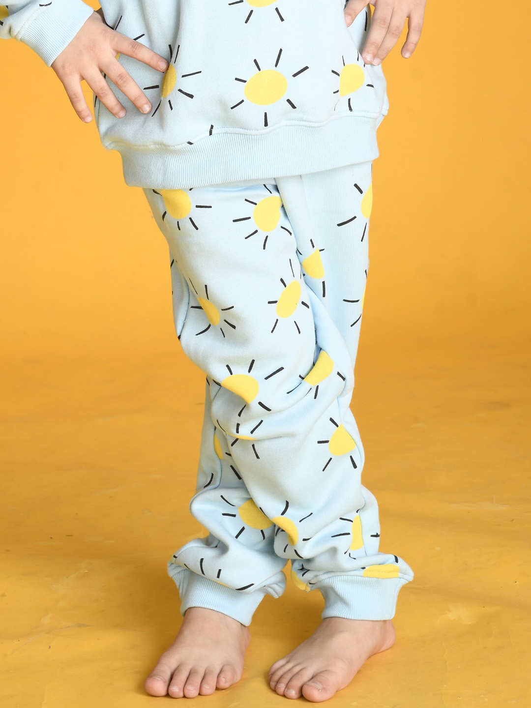 

Anthrilo Boys Printed Joggers, Blue