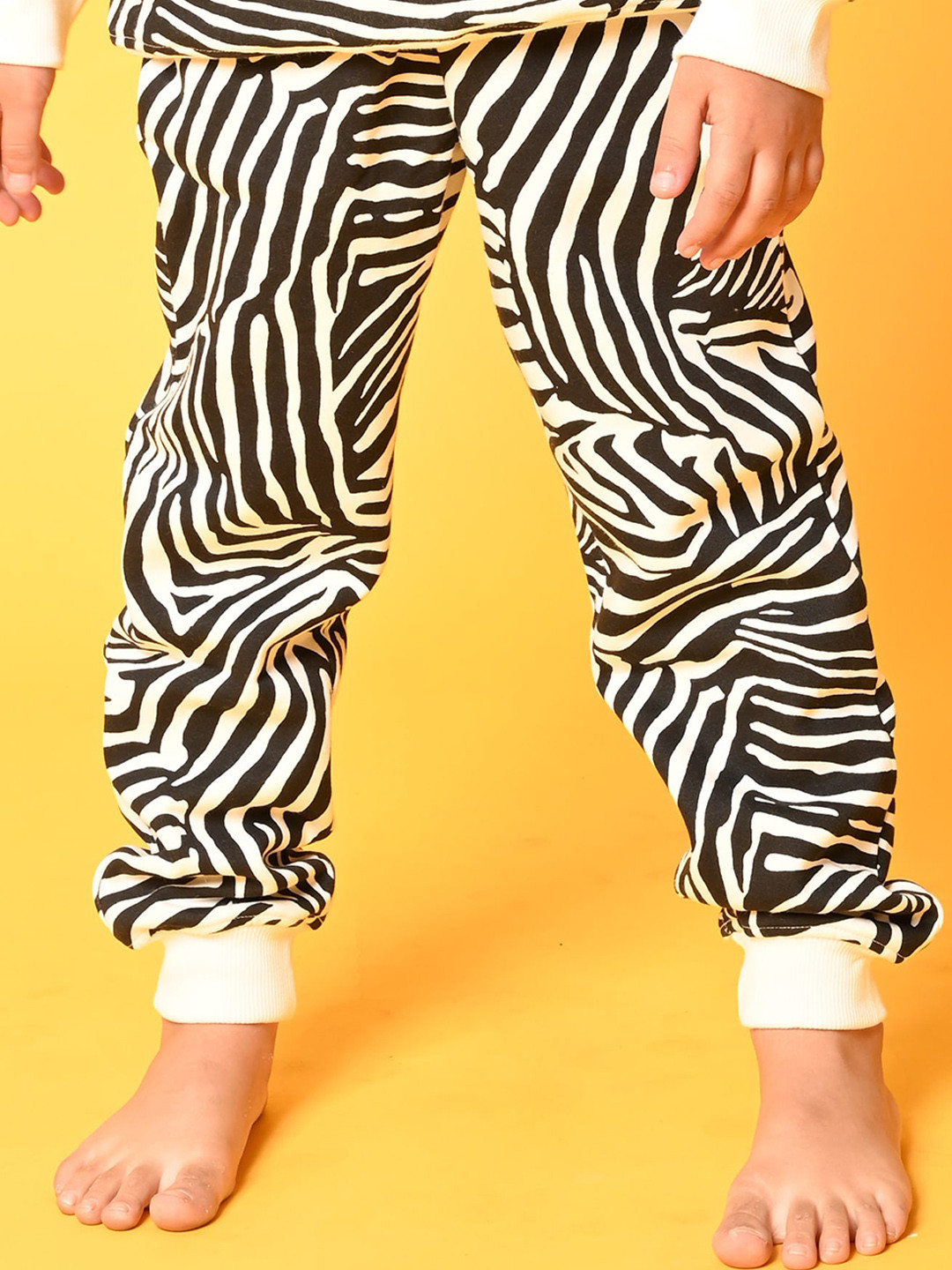 

Anthrilo Boys Printed Relaxed High-Rise Easy Wash Joggers Trousers, White